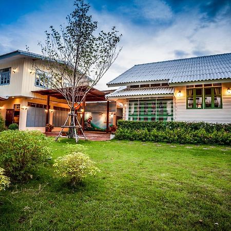 Готель Baan Suan Krung Kao Аюттхая Екстер'єр фото
